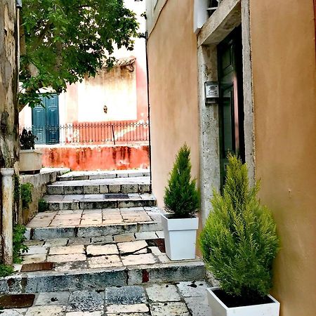 Venetian Well Cozy Apartment Corfu Old Town Luaran gambar