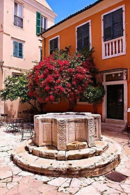Venetian Well Cozy Apartment Corfu Old Town Luaran gambar