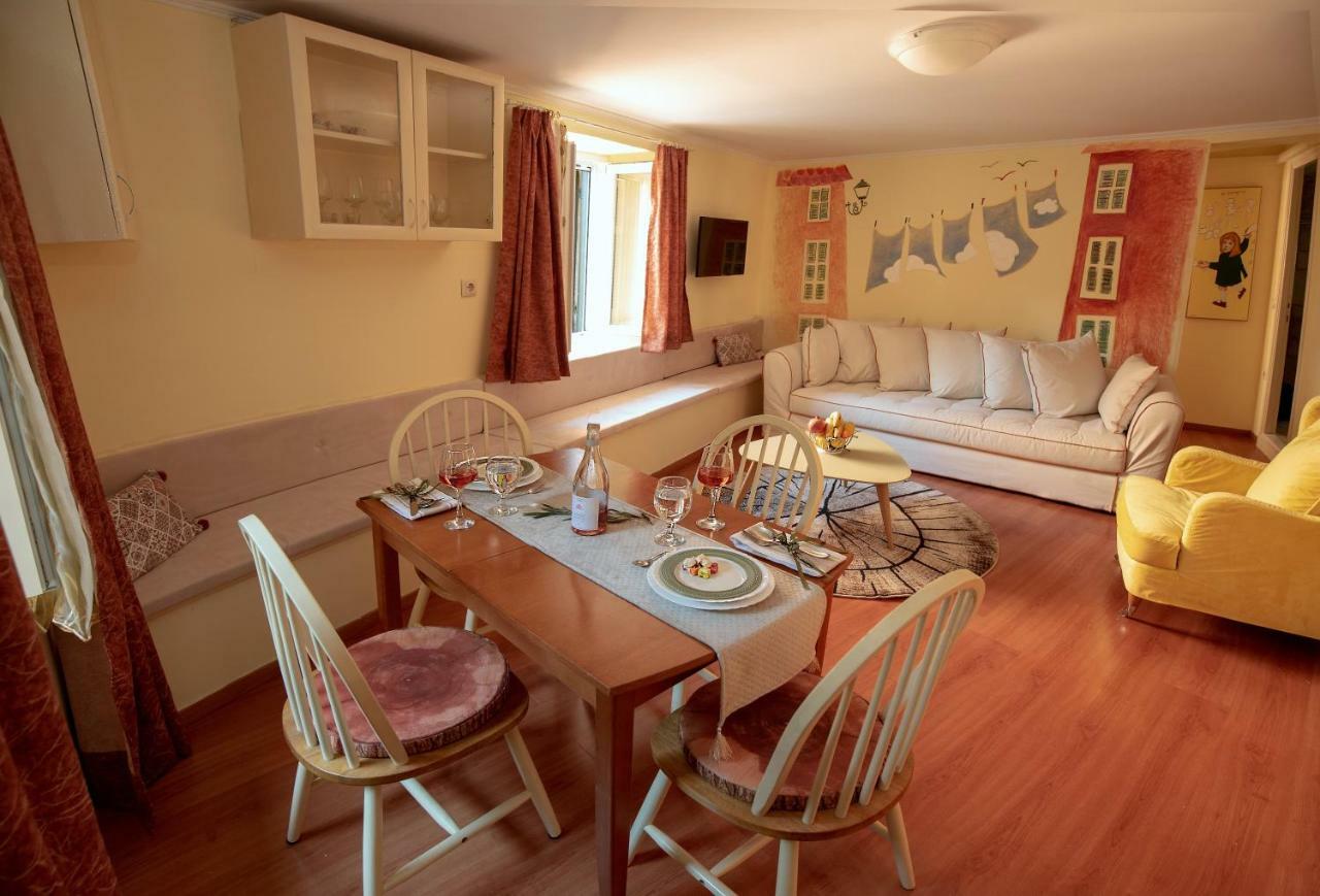 Venetian Well Cozy Apartment Corfu Old Town Luaran gambar