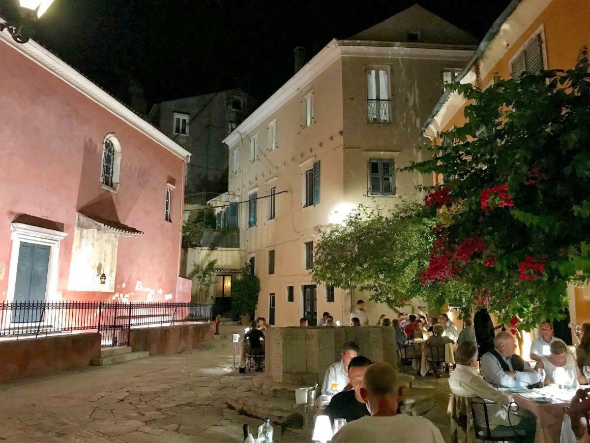 Venetian Well Cozy Apartment Corfu Old Town Luaran gambar